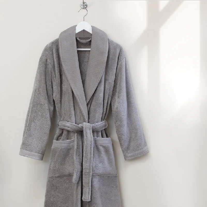 Quilted Cotton Sheets for a Warm and Inviting BedThe Grey Plush Cotton Bathrobe