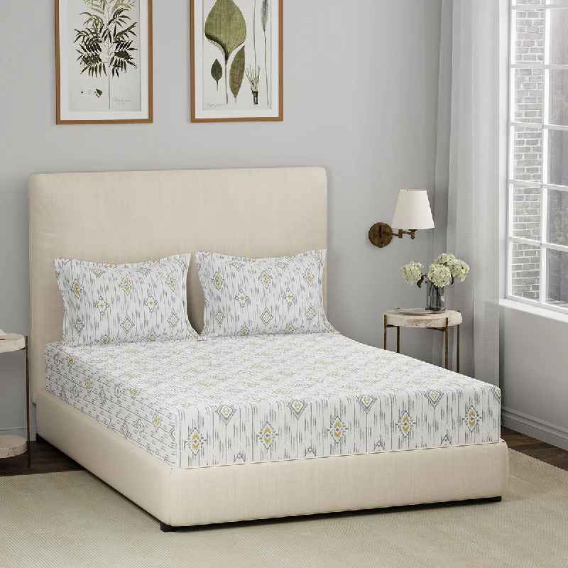 Rayon - Cotton Sheets for a Breathable and Soft BlendEclectic Garden Stefani 100%Cotton Print Bed Sheet With Pillow Case