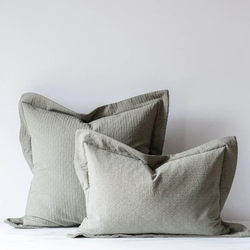 Plush Pillows for a Cozy BedFinley Pillow Cover