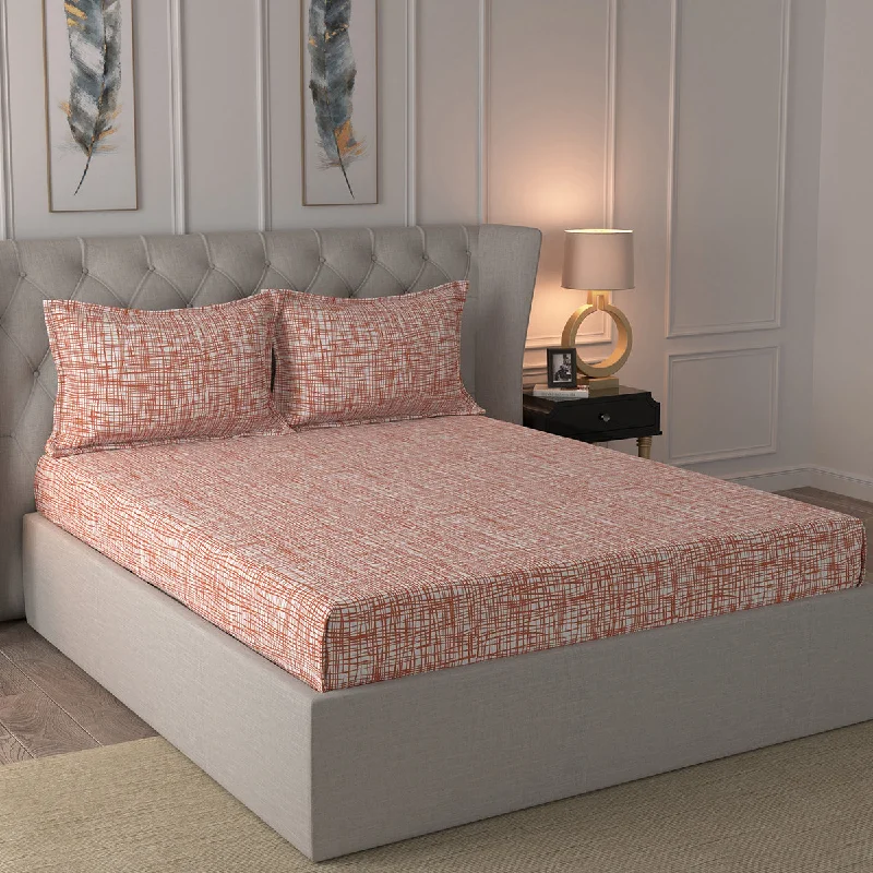 Moisture - Wicking Cotton Sheets for a Dry and Comfortable SleepGlam Trace Red Bed Sheet With Pillow Case