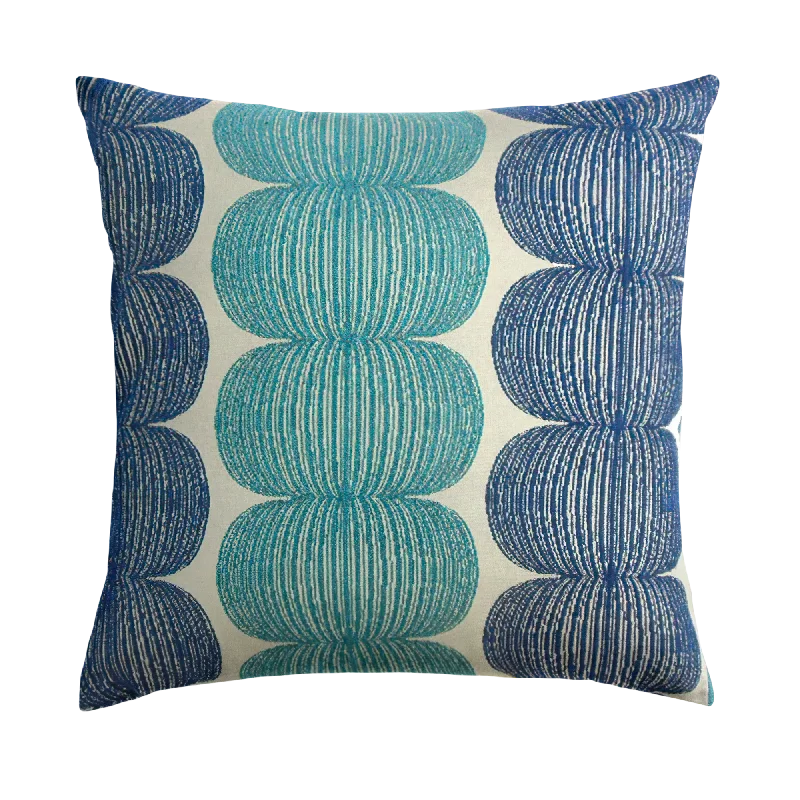 Travel Pillows for Long JourneysNewbury Throw Pillow