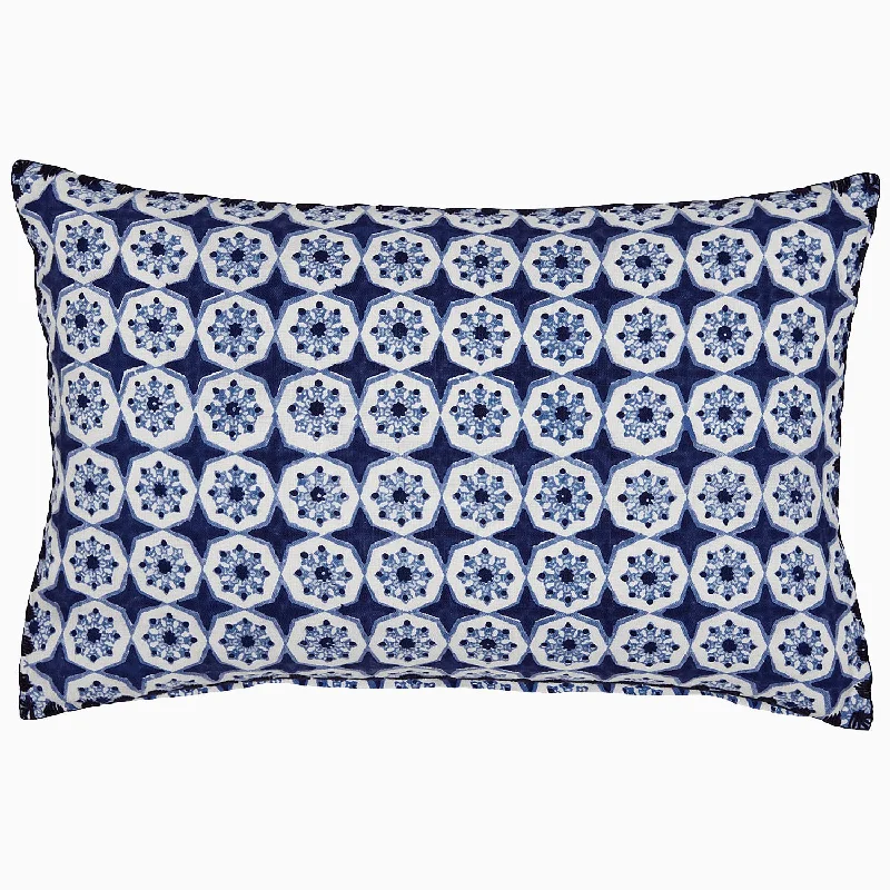 Travel pillows for comfortable journeys​ Kaarik Indigo Kidney Pillow