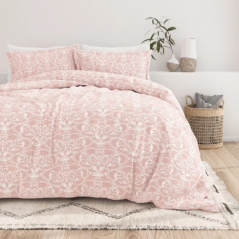 Duvet covers with a toile - de - jouy design for a French - inspired charm Romantic Damask Pattern 3-Piece Duvet Cover Set Duvet covers with a toile - de - jouy design for a French - inspired charm Romantic Damask Pattern 3-Piece Duvet Cover Set