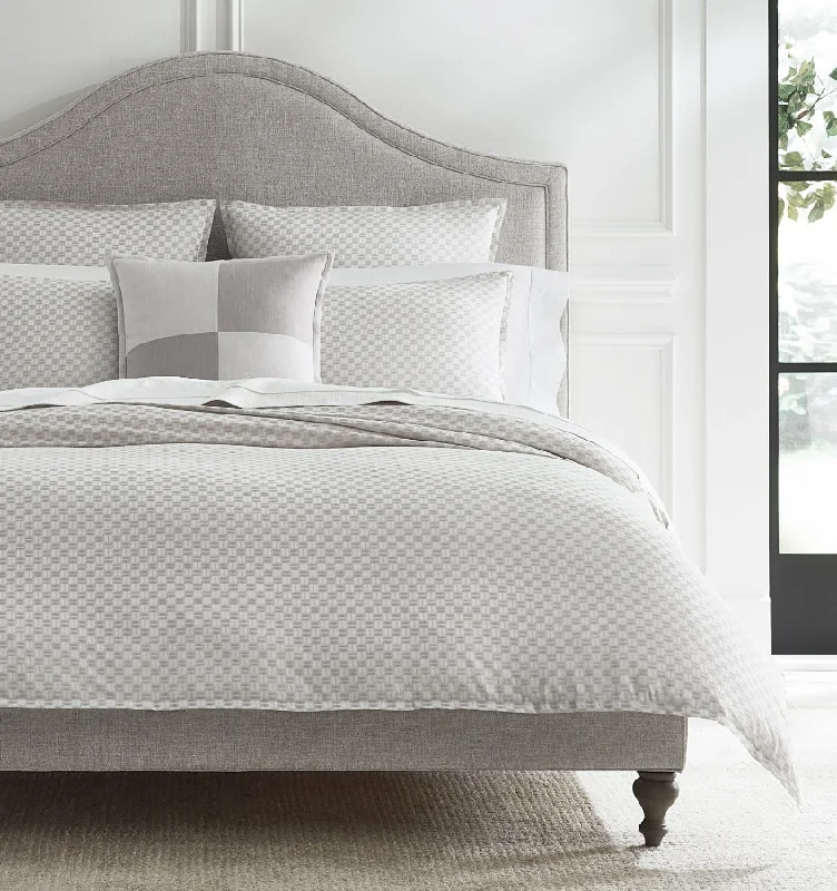 Stain - resistant duvet covers for long - lasting use​ Macchia Duvet Cover