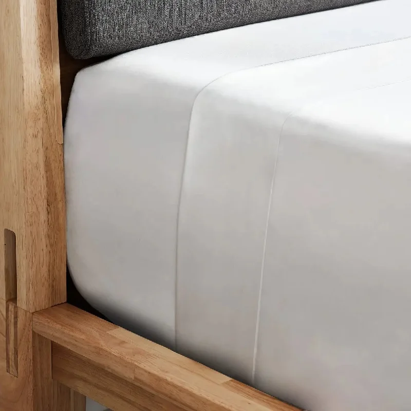 Sheets with a Scandinavian - inspired design for a cozy and inviting atmosphere​ Luxe CleanBamboo® Sateen+ Flat Sheet
