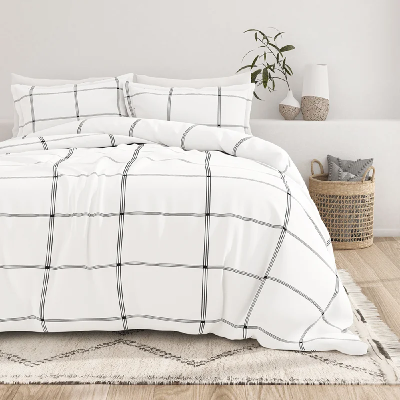 Duvet covers with a Scandinavian - inspired design for a cozy feel​ Grid Pattern 3-Piece Duvet Cover Set