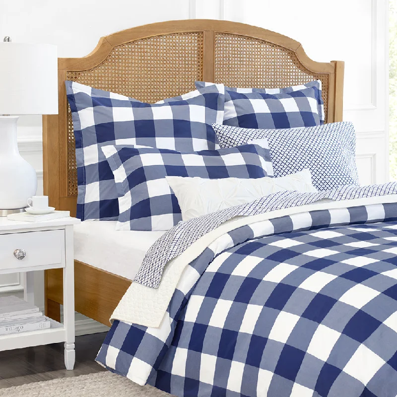 Hotel - quality duvet covers for a luxurious sleep experience​ Dakota Navy Blue Duvet Cover
