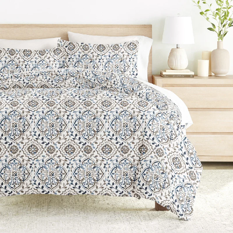 Duvet covers with a tie - dye design for a hippie - inspired style​ Oasis Pattern 3-Piece Duvet Cover Set