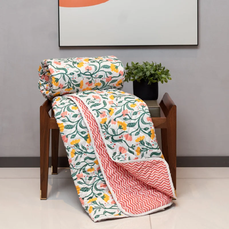 Alpaca wool blankets for a hypoallergenic and warm optionMicrofiber 120 GSM All Season AC Blanket / Dohar for bedroom - Kashmir