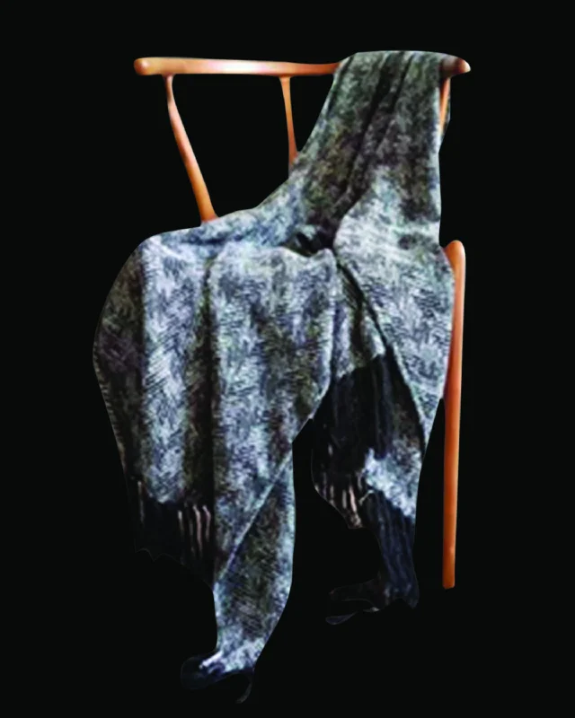 Cotton blankets for breathability and a lightweight feelAnouk Grey Throw & Blanket