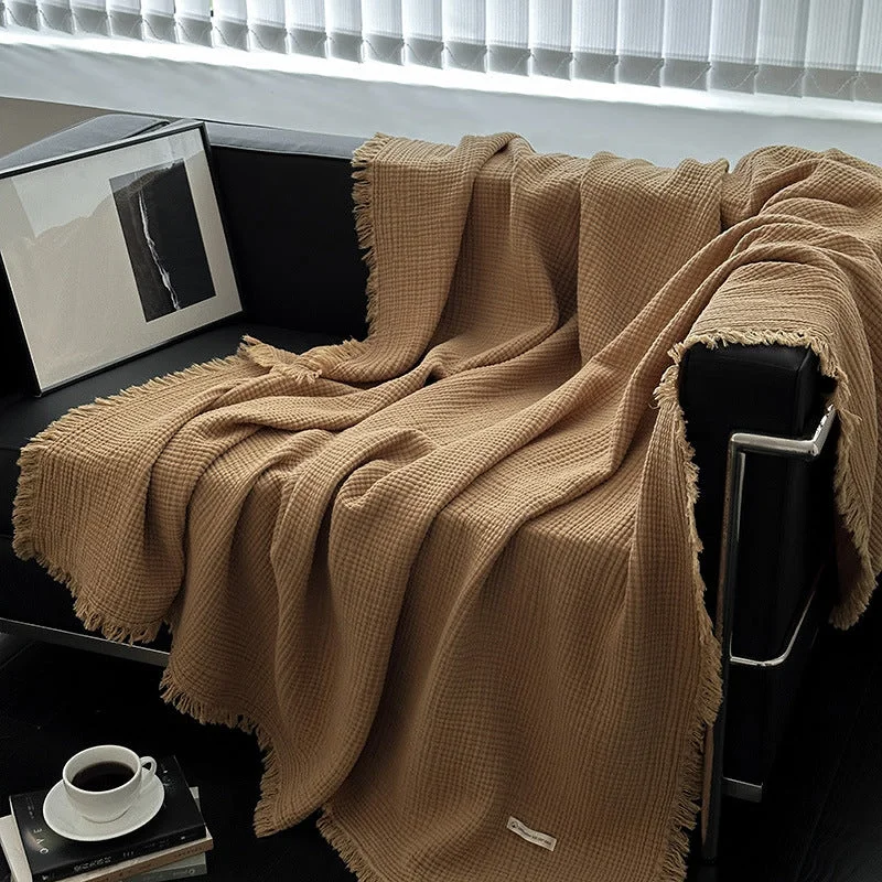 Silk blankets with a smooth and elegant touchAssorted Latte Breathable Blanket / Caramel