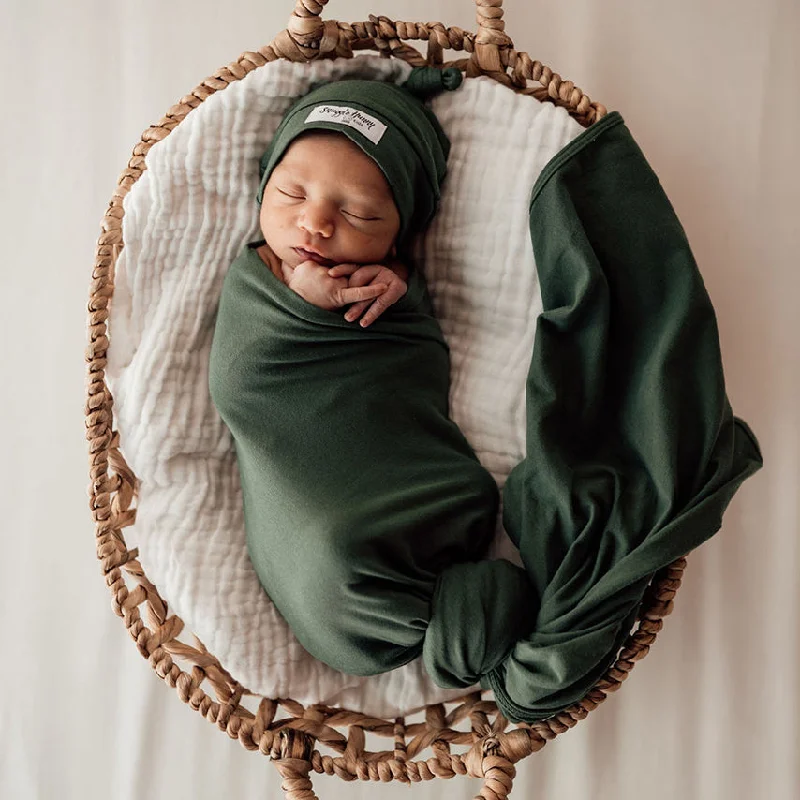Acrylic blankets for a soft and affordable alternativeSnuggle Hunny Baby Jersey Wrap & Beanie Set - Olive