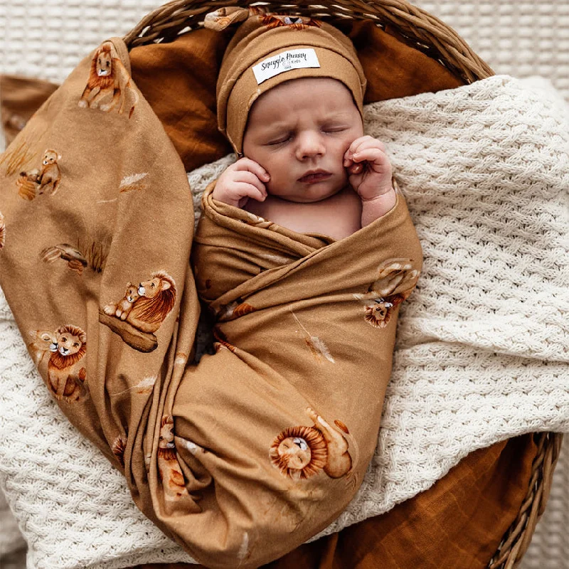 Alpaca wool blankets for a hypoallergenic and warm optionSnuggle Hunny Baby Jersey Wrap & Beanie Set - Roar