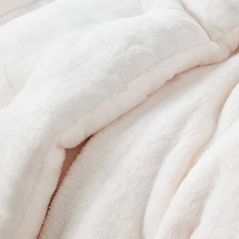 Cotton - filled comforters for a breathable and natural sleep experienceBae, She Thick® - Coma Inducer® Oversized Comforter Set - Sea Salt Cotton - filled comforters for a breathable and natural sleep experienceBae, She Thick® - Coma Inducer® Oversized Comforter Set - Sea Salt