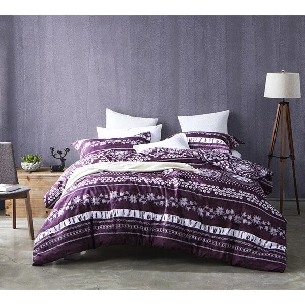Cotton - filled comforters for a breathable and natural sleep experienceBYB Mulberry Lilac Comforter (Shams Not Included) Cotton - filled comforters for a breathable and natural sleep experienceBYB Mulberry Lilac Comforter (Shams Not Included)