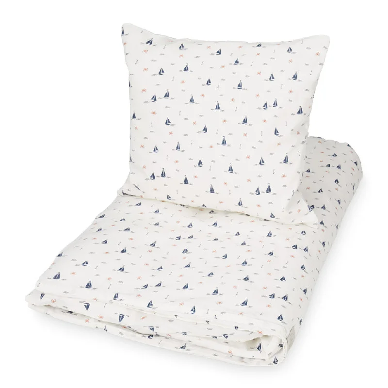 Full - size duvet covers suitable for full - sized beds in guest rooms or small bedroomsCam Cam Copenhagen Junior Bedding - 100x140cm - GOTS Sailboats