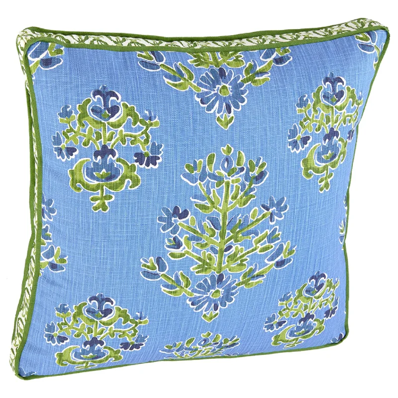 Alpaca wool blankets for a hypoallergenic and warm optionClara Cornflower With 2″ Gusset Decorative Throw Pillow