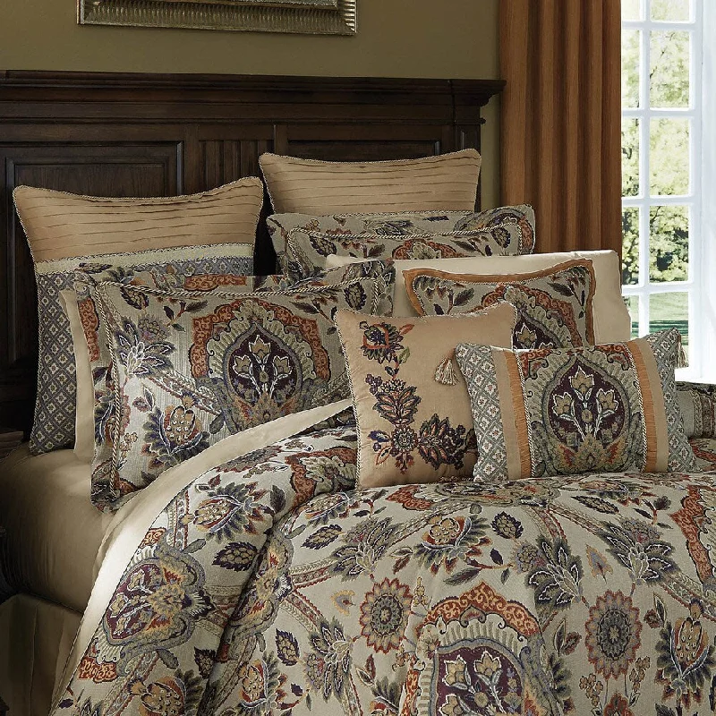 Microfiber - filled comforters that are lightweight and easy to care forCroscill Callisto Jacquard 4-piece Comforter Set Microfiber - filled comforters that are lightweight and easy to care forCroscill Callisto Jacquard 4-piece Comforter Set