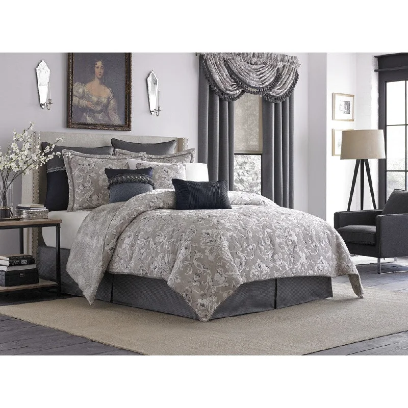 Wool - filled comforters with natural moisture - wicking and temperature - regulating featuresCroscill Natalia Damask 4-Piece Comforter Set Wool - filled comforters with natural moisture - wicking and temperature - regulating featuresCroscill Natalia Damask 4-Piece Comforter Set