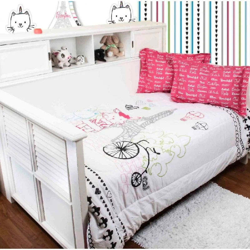 Queen - size comforters for standard queen - sized mattressesEarth to Jane Branded Bon Jour Paris Reversible Hugger set with shams Queen - size comforters for standard queen - sized mattressesEarth to Jane Branded Bon Jour Paris Reversible Hugger set with shams