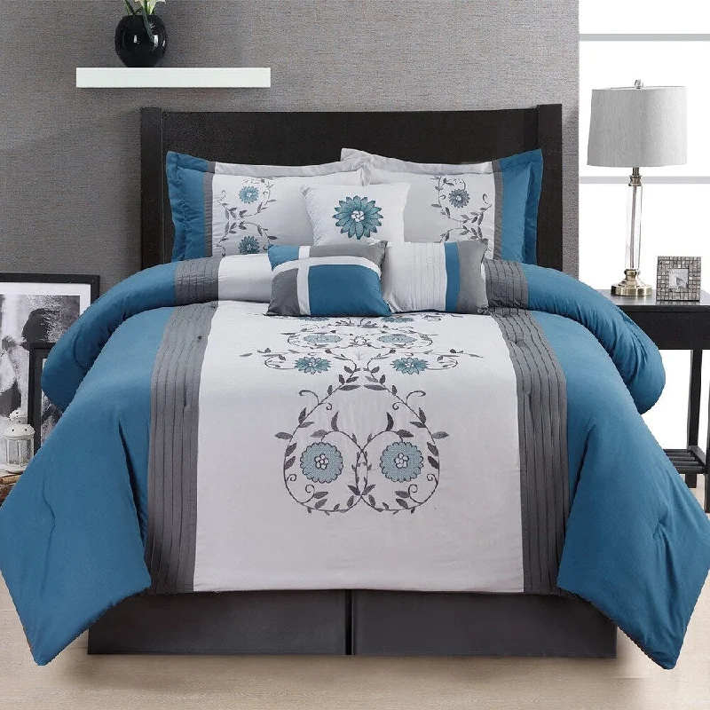 Silk - filled comforters for a luxurious and smooth touchFashion Street San Marco Embroidered 7-piece Comforter Set Silk - filled comforters for a luxurious and smooth touchFashion Street San Marco Embroidered 7-piece Comforter Set