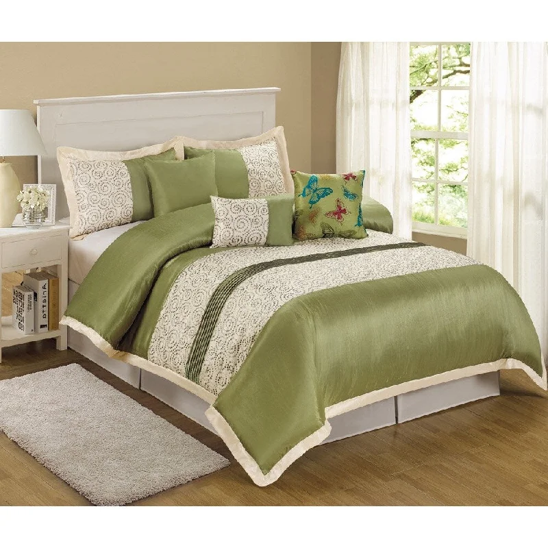 King - size comforters to fit large king - sized beds perfectlyFashion Street Tustin 7-piece Comforter Set