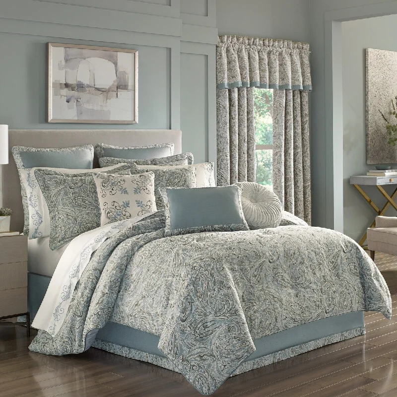 Bamboo - fiber - filled comforters with antibacterial and breathable qualitiesFive Queens Court Garrison Comforter Set Bamboo - fiber - filled comforters with antibacterial and breathable qualitiesFive Queens Court Garrison Comforter Set