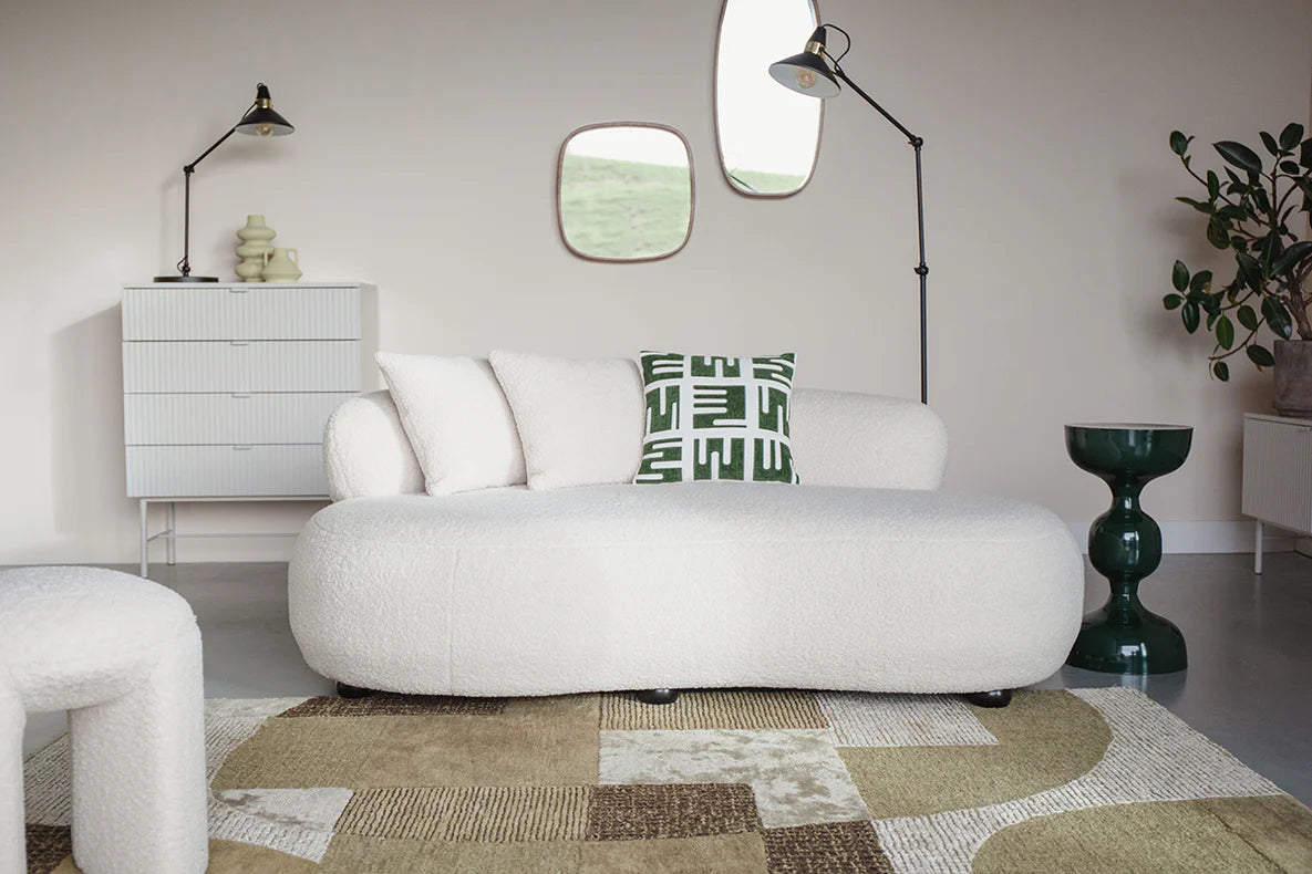 Linen blankets with a rustic and textured lookFoxford Cloud Bouclé Sofa