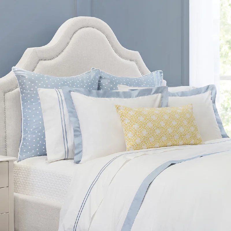 Flannel duvet covers for warmth in cold weatherFrench Blue Linden Border Duvet Cover