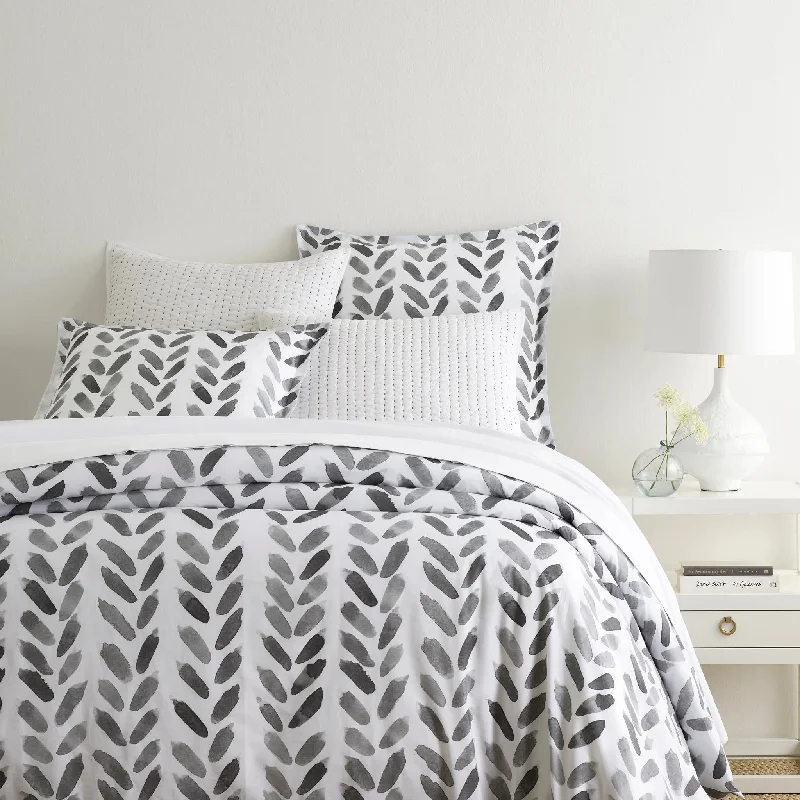 Light - blocking duvet covers for a better sleep during the dayGrey Brush Duvet Cover