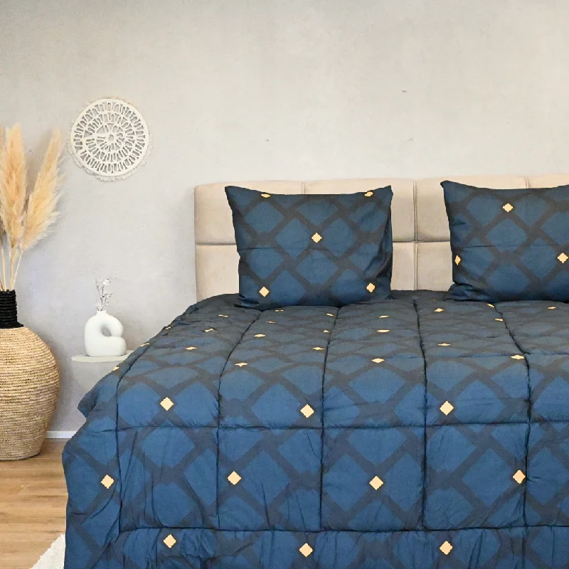 Twin - size duvet covers ideal for single beds in kids' rooms or dormitoriesHappyDuvet Blue Mosaic - All season Coverless duvet