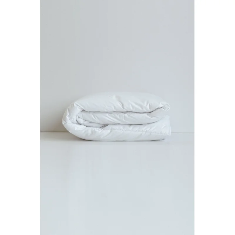 Velvet duvet covers for a plush and cozy lookKadolis Organic Cotton 4 Seasons Child Duvet 140x200cm