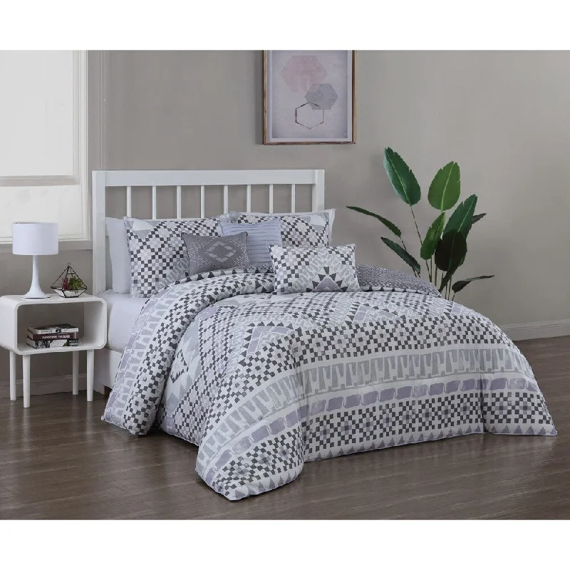 Duck down comforters with a softer feel and good warmth retentionMeridia Comforter Set Duck down comforters with a softer feel and good warmth retentionMeridia Comforter Set