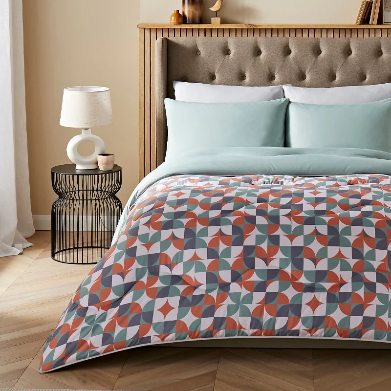 Boho - style duvet covers with vibrant colors and ethnic patternsNight Lark® Scandi Geometric Coverless Duvet Set