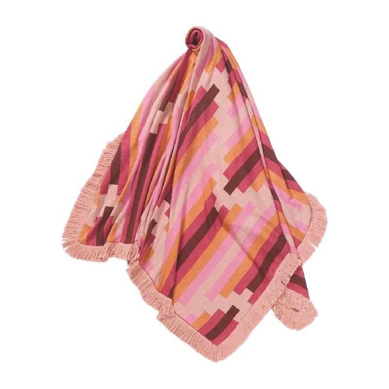 Bamboo fiber blankets with natural antibacterial propertiesNisha Knit Blanket - Rosewater