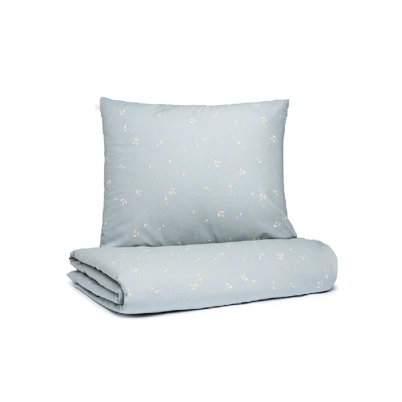 Silk duvet covers for a smooth and elegant touchnobodinoz Himalaya Duvet Cover Single Willow Soft Blue