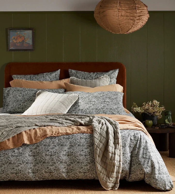 Paisley - printed duvet covers for an exotic and elegant appearanceOlive Green Dorothy 100% Cotton Duvet Cover