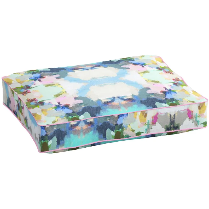 Discounted duvet covers during holiday sales like Christmas, Black Friday, and Cyber MondayPark Avenue Pet Bed