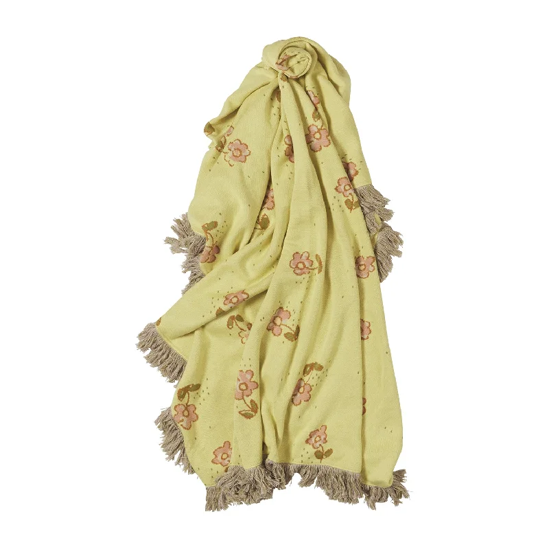 Fleece blankets for a cozy and plush texturePastow Knit Blanket