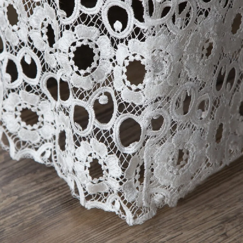 Porch & Den Elrose Queen-size Flower Lace Bed Skirt