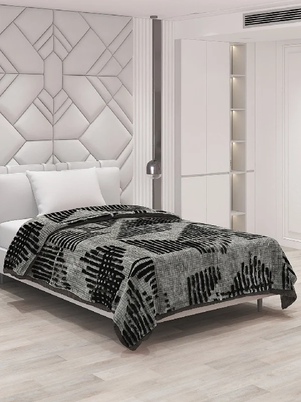 Silk blankets with a smooth and elegant touchPrinted Single Bed Blanket for Mild Winter -1 Ply