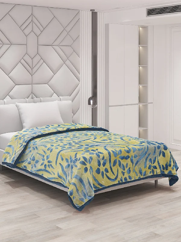 King - size blankets to cover large beds comfortablyPrinted Single Bed Blanket for Mild Winter -2 Ply