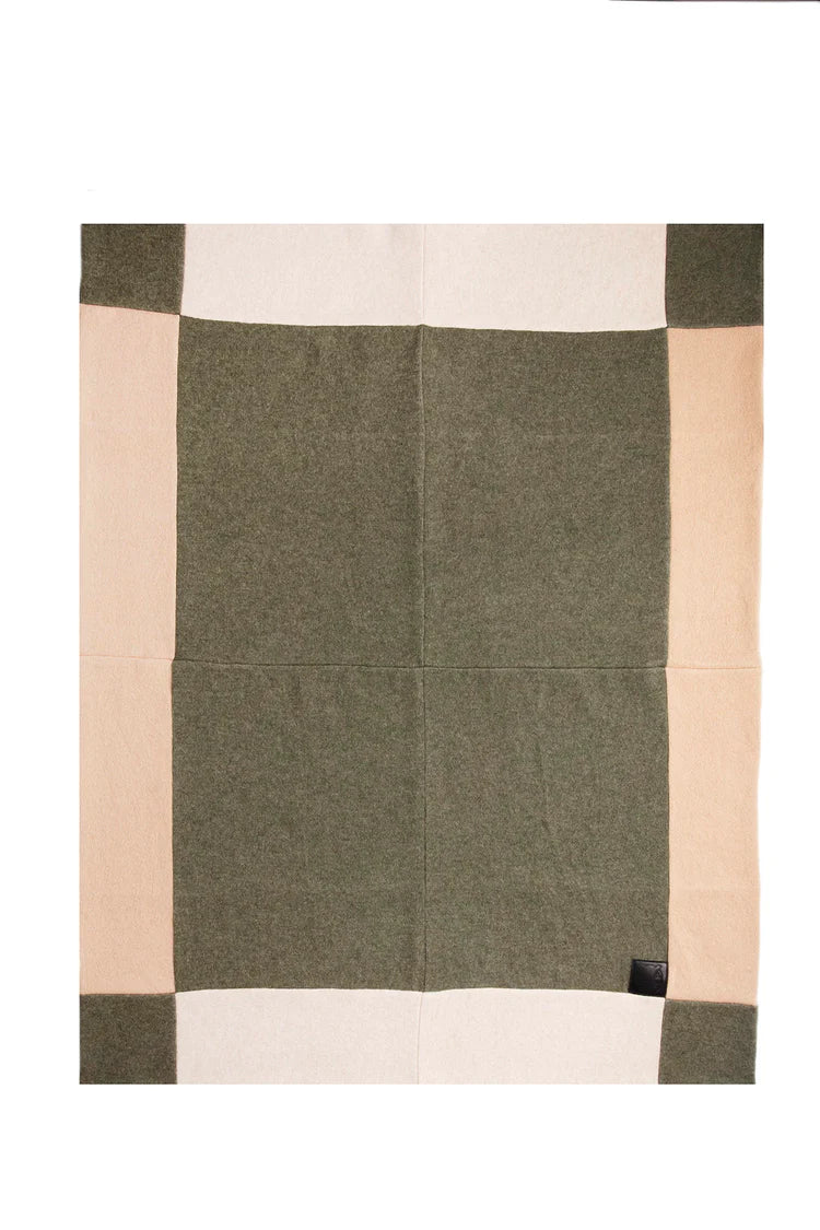 Silk blankets with a smooth and elegant touchPure Cashmere Baby Blanket - Green