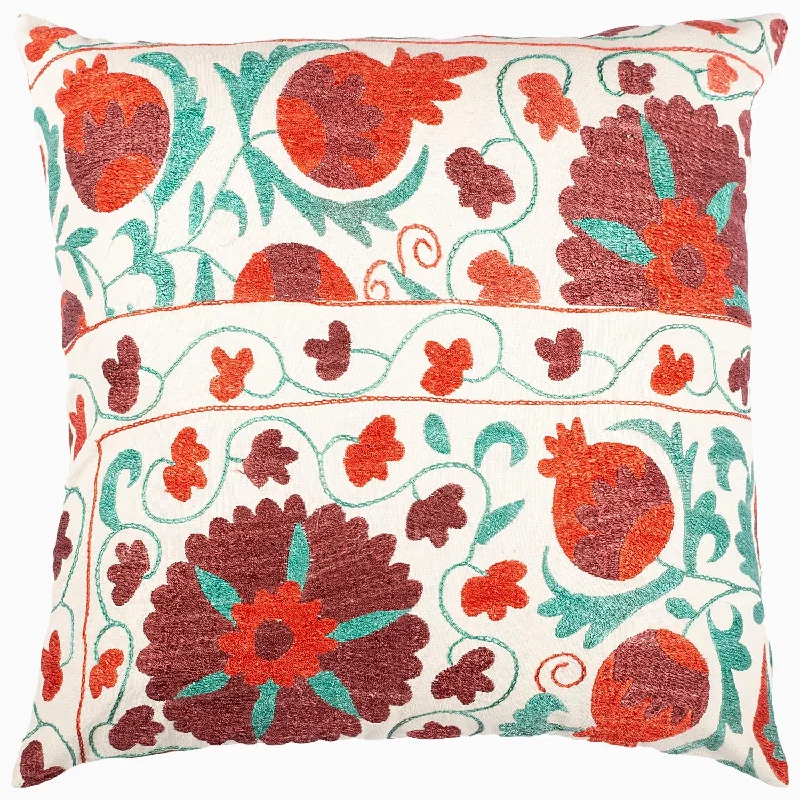 Budget - friendly duvet covers for first - time homebuyers or studentsRed Suzani Vv