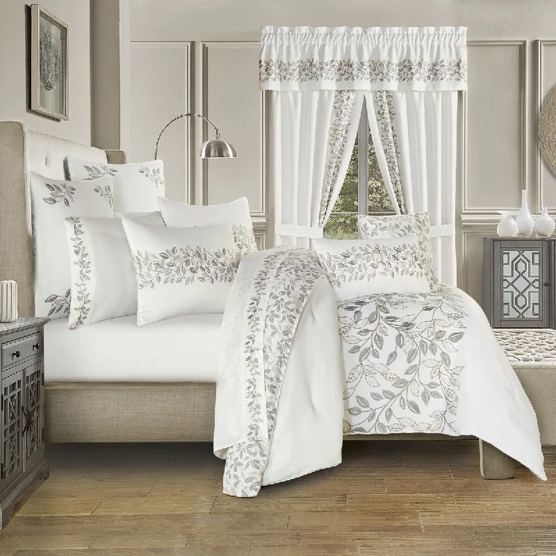 Duck down comforters with a softer feel and good warmth retentionRoyal Court Laurel Comforter Set Duck down comforters with a softer feel and good warmth retentionRoyal Court Laurel Comforter Set