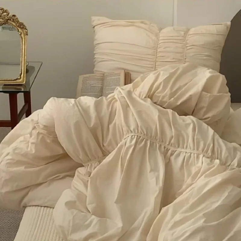 Moisture - wicking duvet covers to prevent night sweatsRoyal Duvet Cover / Beige
