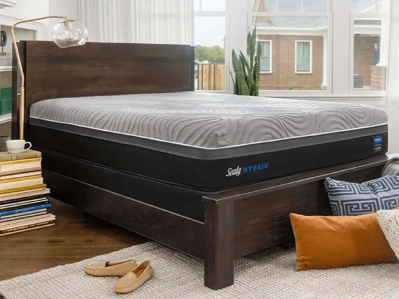 Queen Sealy Posturepedic Performance Hybrid Copper II Plush 13" Floor Sample Clearance Mattress