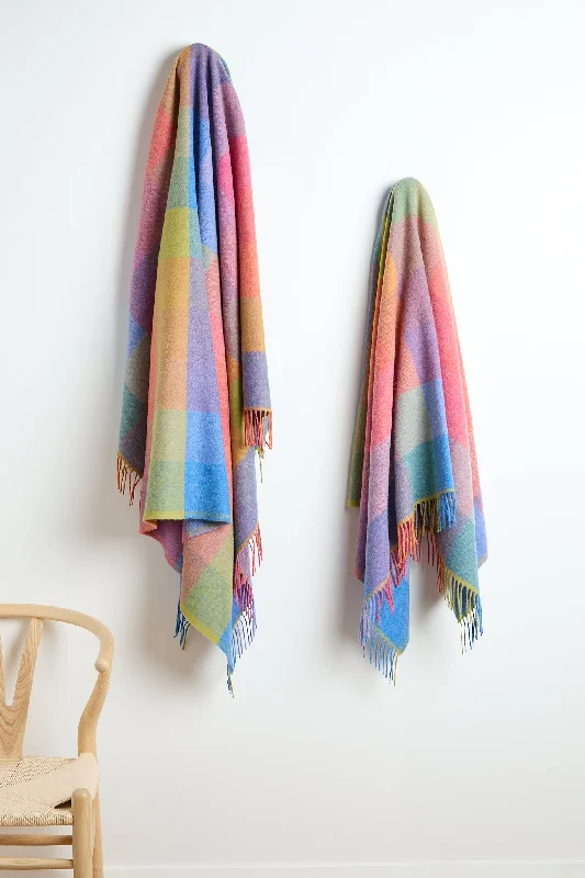King - size blankets to cover large beds comfortablyFoxford Sorcha Lambswool Comfort Throw