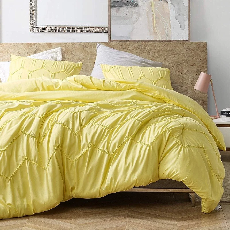 Microfiber - filled comforters that are lightweight and easy to care forTextured Waves Oversized Comforter - Supersoft Limelight Yellow Microfiber - filled comforters that are lightweight and easy to care forTextured Waves Oversized Comforter - Supersoft Limelight Yellow