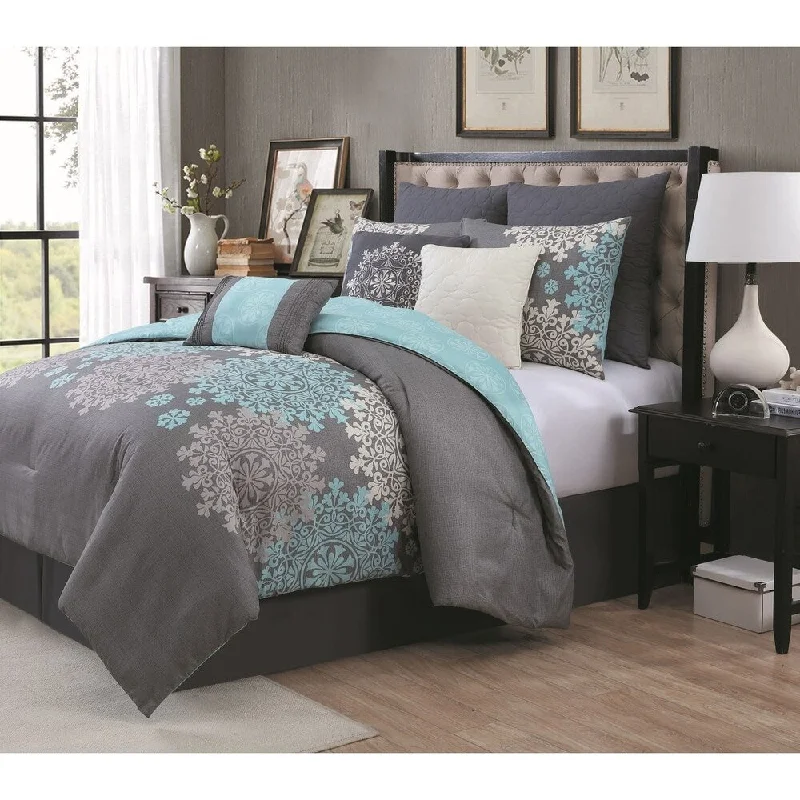 Latex - filled comforters with a bouncy texture and good supportThe Curated Nomad Shirley 9-piece Comforter Set Latex - filled comforters with a bouncy texture and good supportThe Curated Nomad Shirley 9-piece Comforter Set